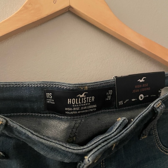 Hollister High-Rise Jean Legging - Picture 4 of 5